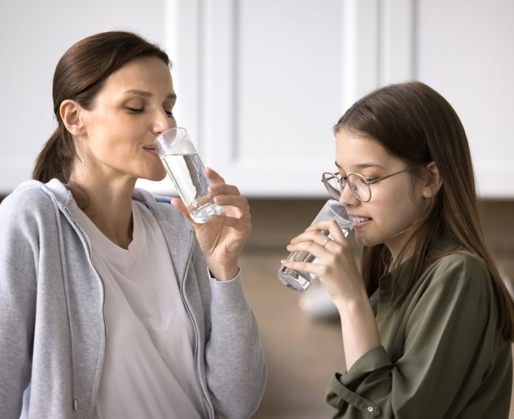 Boire de l’eau : pourquoi c’est essentiel pour votre santé